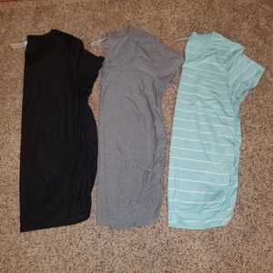 Lot of maternity tops